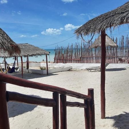 Golden Paradise Beach Hotel Isla Holbox Екстериор снимка