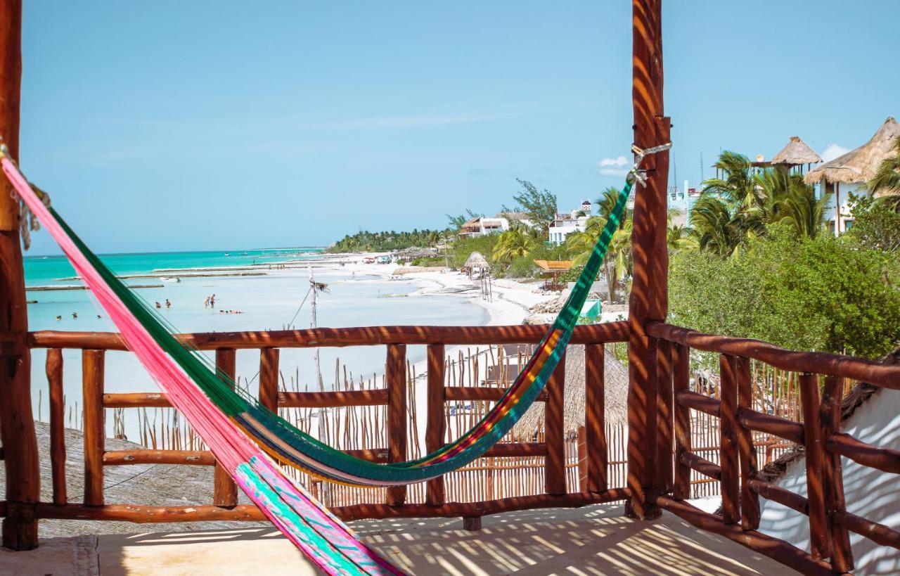 Golden Paradise Beach Hotel Isla Holbox Екстериор снимка