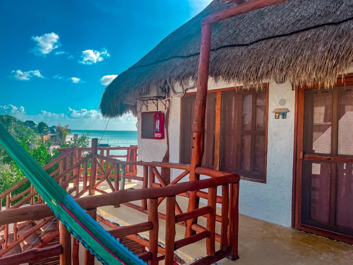 Golden Paradise Beach Hotel Isla Holbox Екстериор снимка