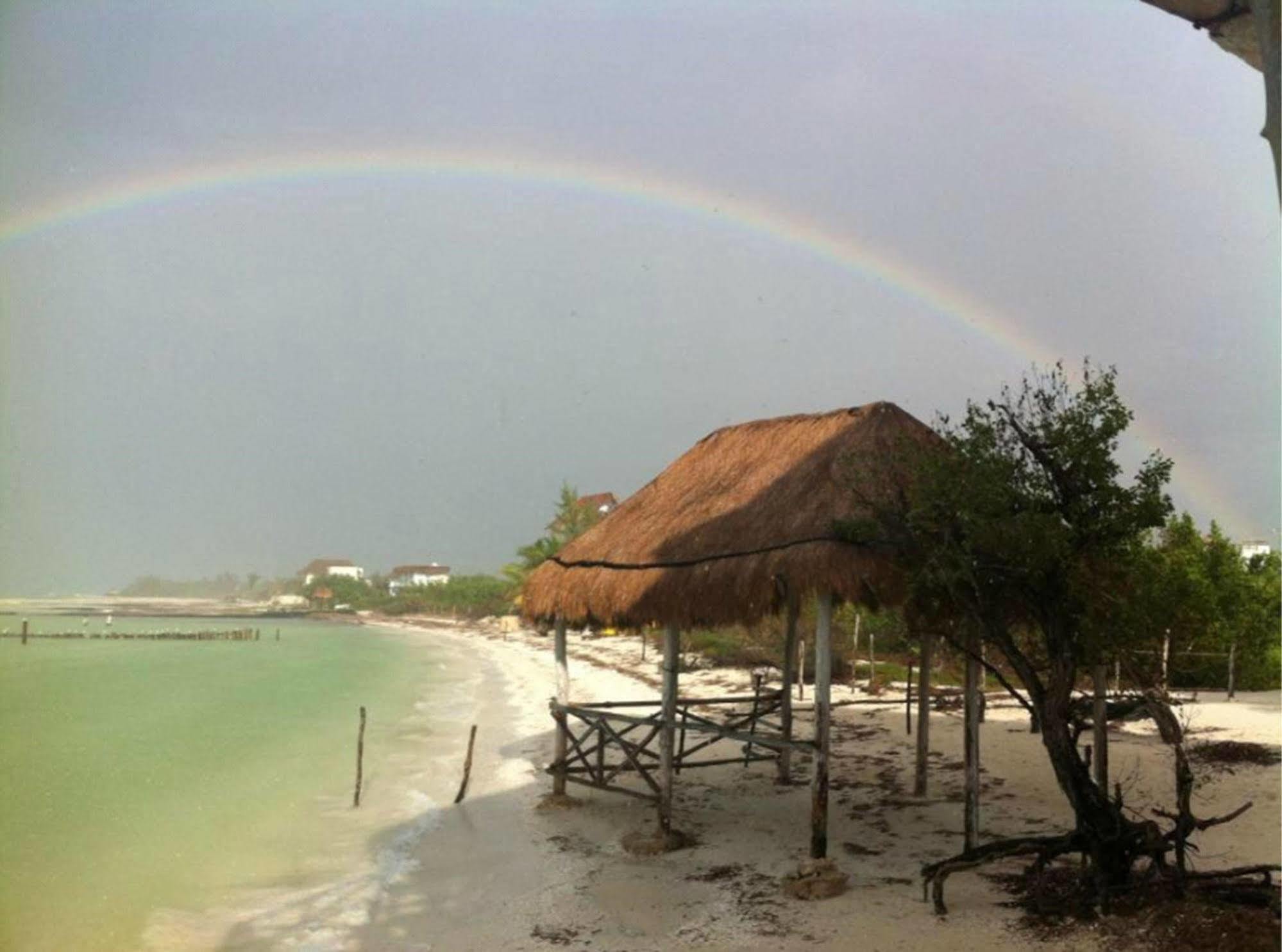 Golden Paradise Beach Hotel Isla Holbox Екстериор снимка