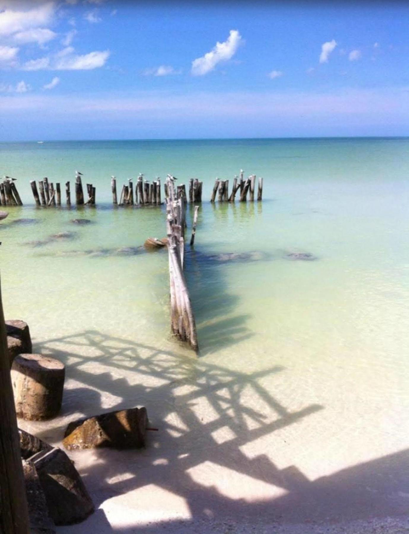 Golden Paradise Beach Hotel Isla Holbox Екстериор снимка