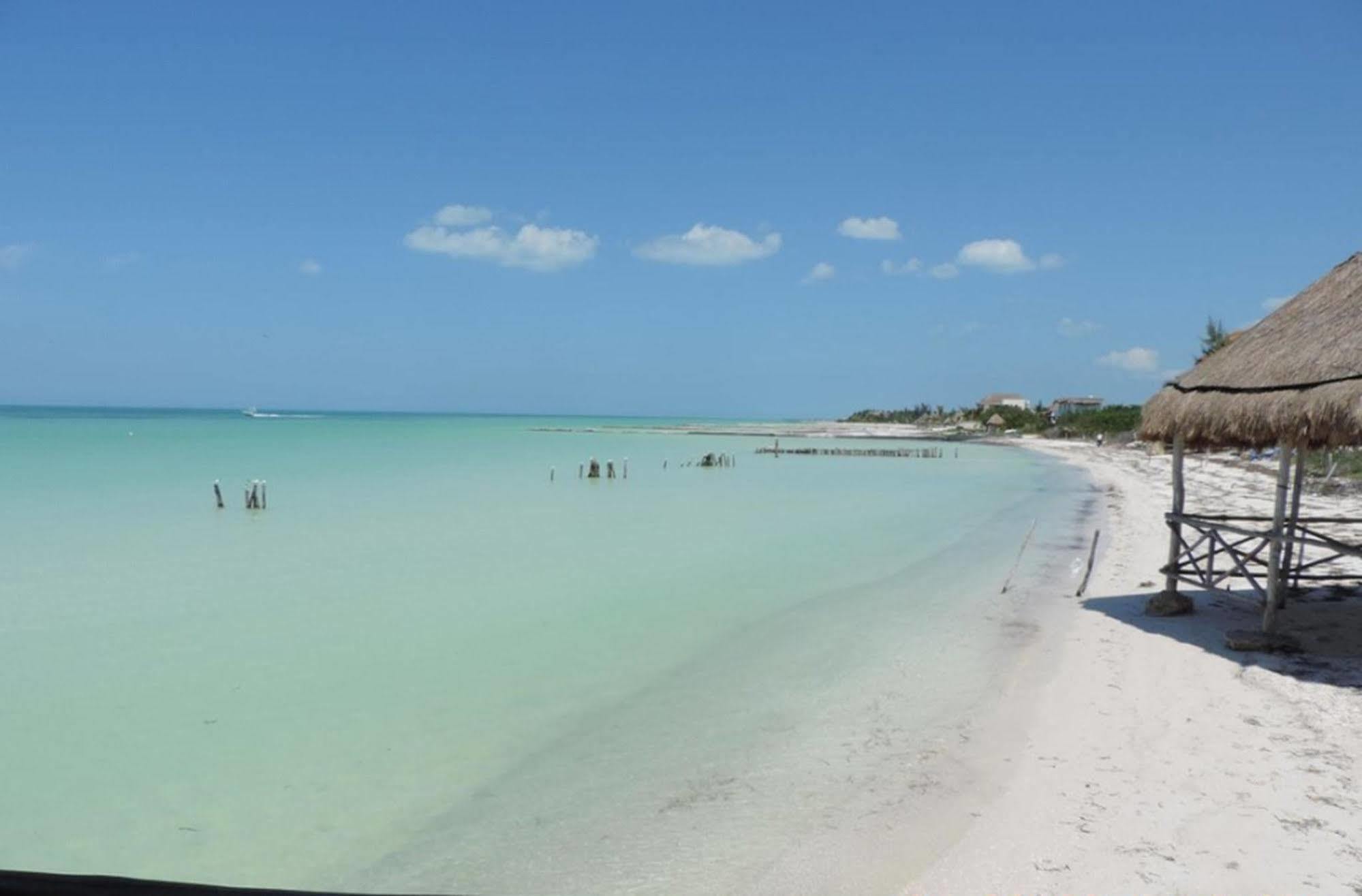 Golden Paradise Beach Hotel Isla Holbox Екстериор снимка